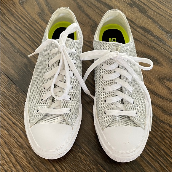 Perforated leather converse silver size 8 - Picture 3 of 9